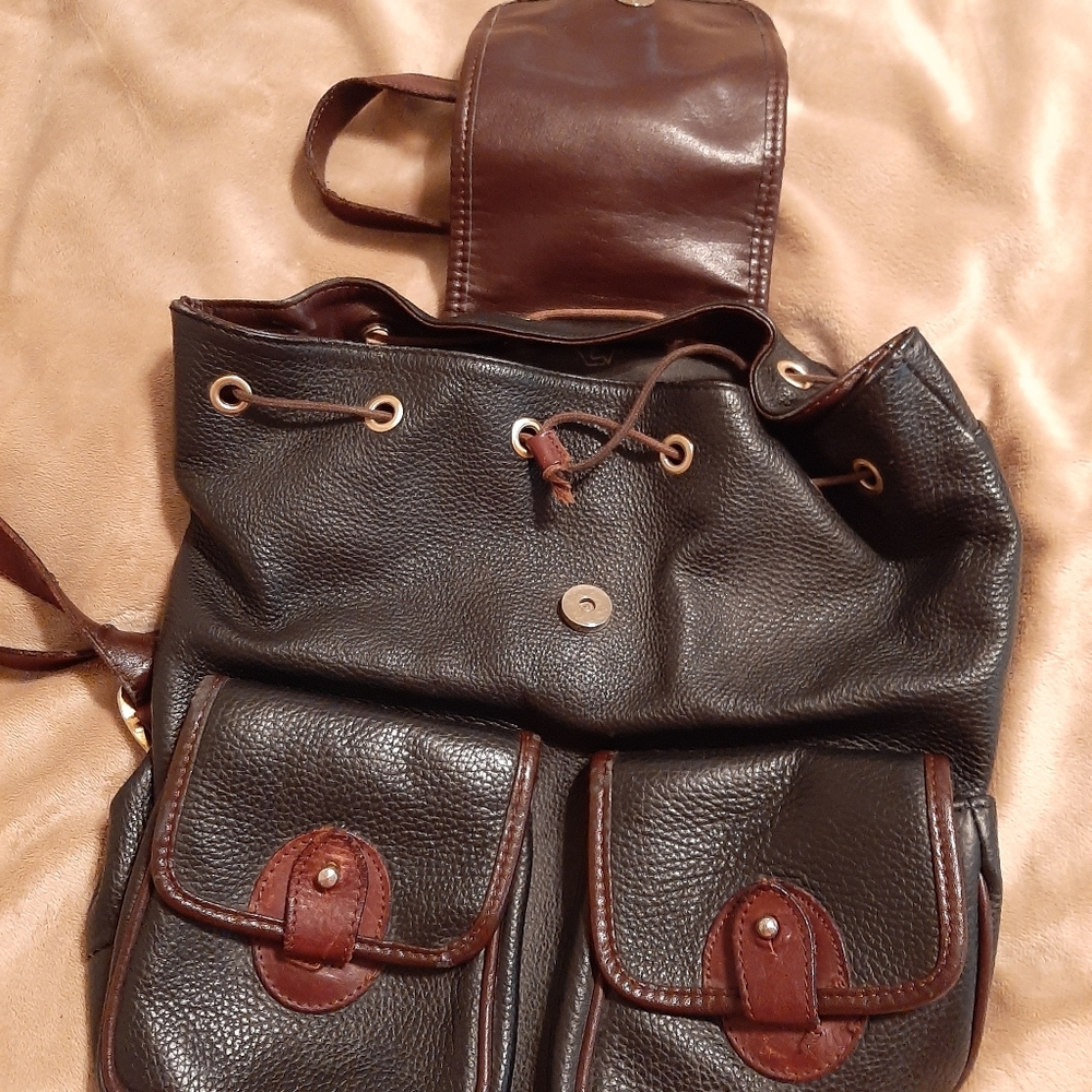Vintage Valentina in Pell black and brown pebbled leather back pack. $100. - Picture 4 of 4